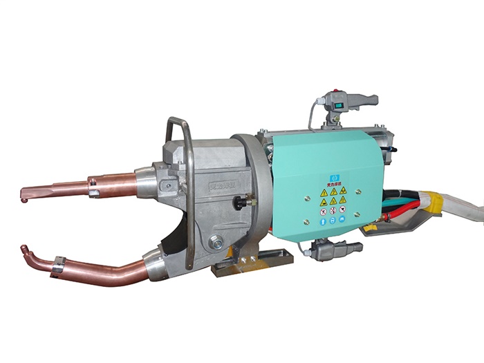 中頻X型一體化焊槍