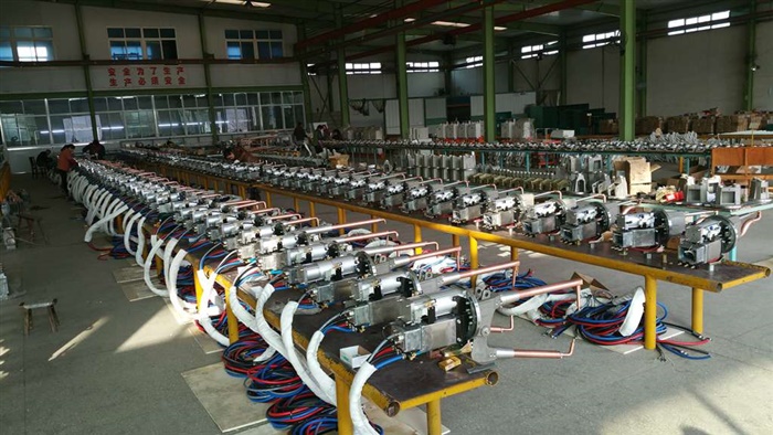 為黃海汽車(chē)提供的一體化焊槍