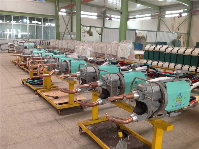 為黃海汽車(chē)提供的一體化焊槍